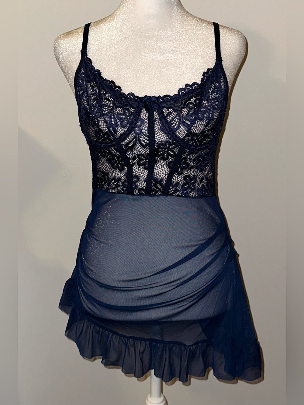 NWOT Sexy Lingerie Navy Lace & Mesh Essential Stylish Chemise Slip - Women’s